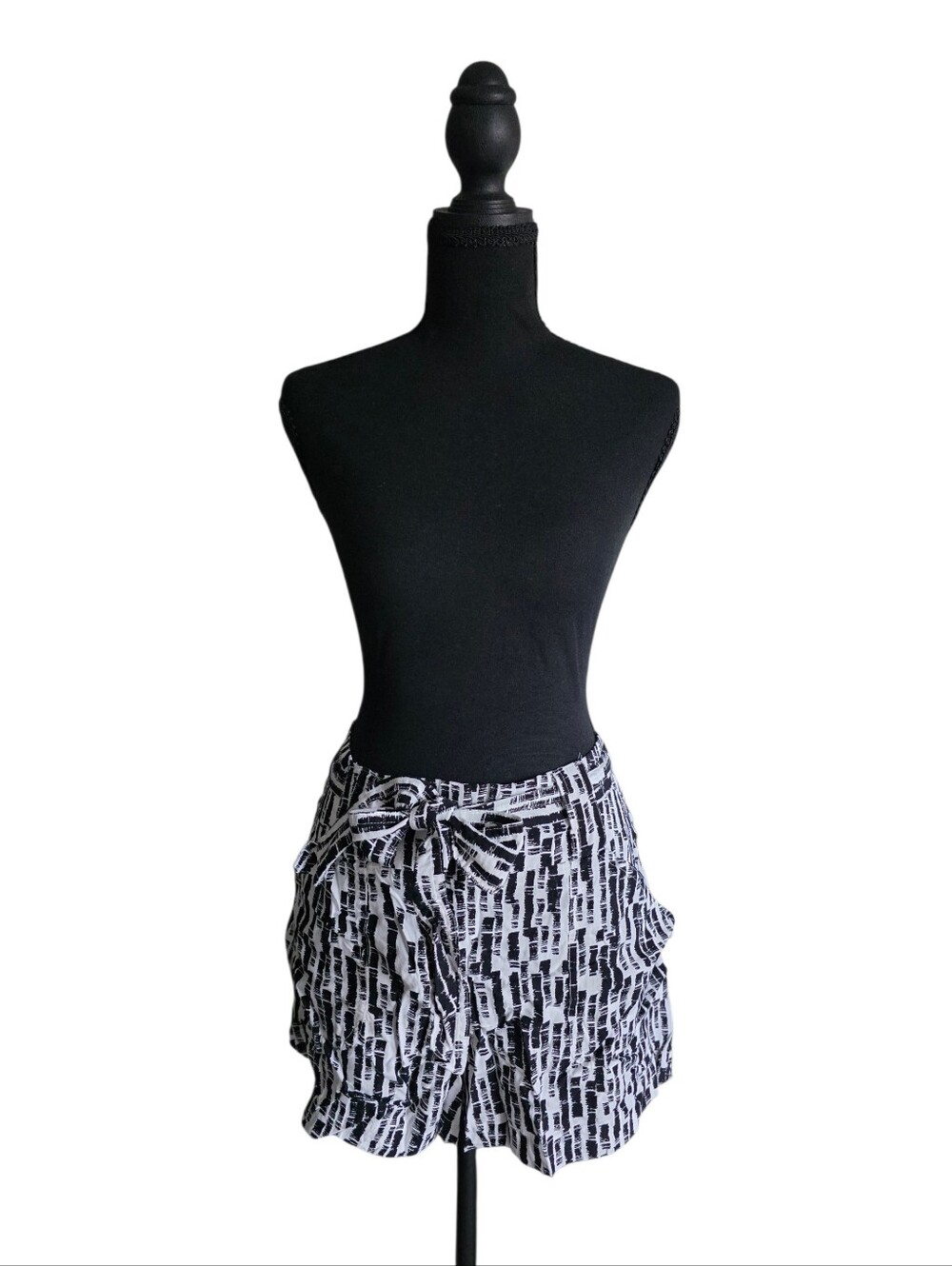 B&W Patterned Shorts